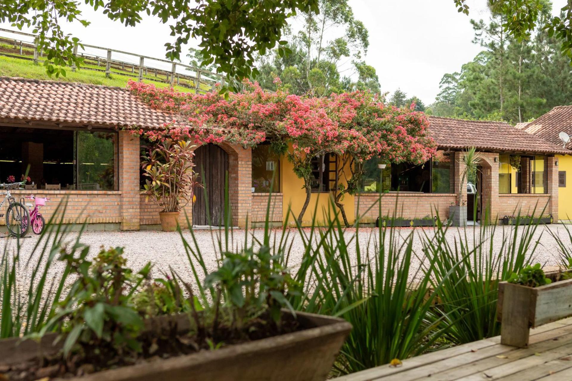 Pousada Gostinho De Sitio Sao Pedro de Alcantara Bagian luar foto